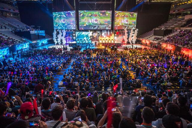 全队的配合 全队的配合