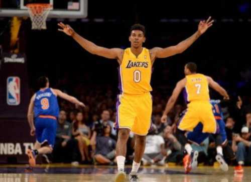 与弱侧边锋 与弱侧边锋